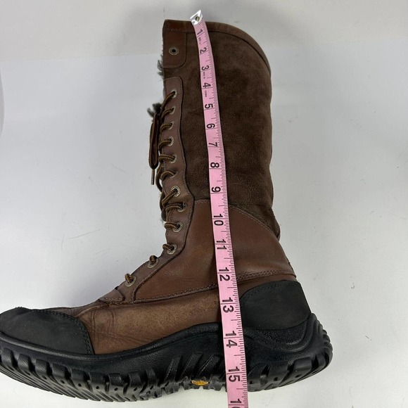 UGG Australia Women’s Adirondack Tall Brown Boot US 10 Sheepskin 12 Eyelet Boots - Picture 9 of 12